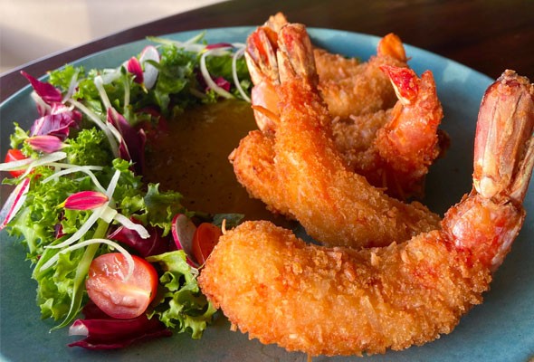 Coconut deep fried jumbo shrimps